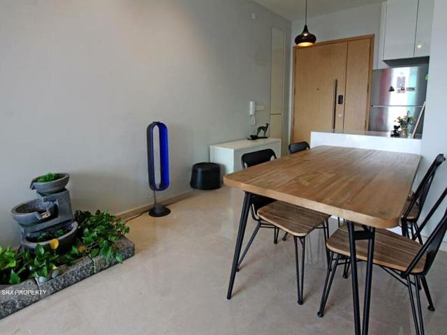 Kingsford. Hillview Peak D23, Condominium