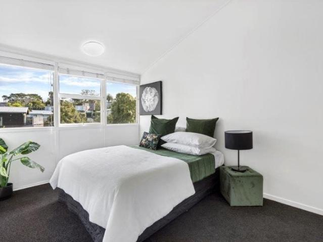 kingsland, 2 bedrooms