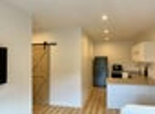 Kingston, 1 bedroom, $500 pw
