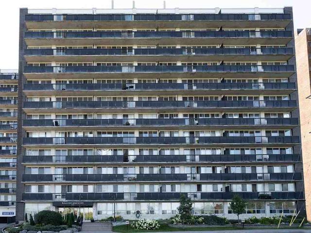 Kingsview Apartments 1 Bedroom Apartment for Rent at 1725 Frobisher Lane, Ottawa, ON K1G 0E6 Riverview