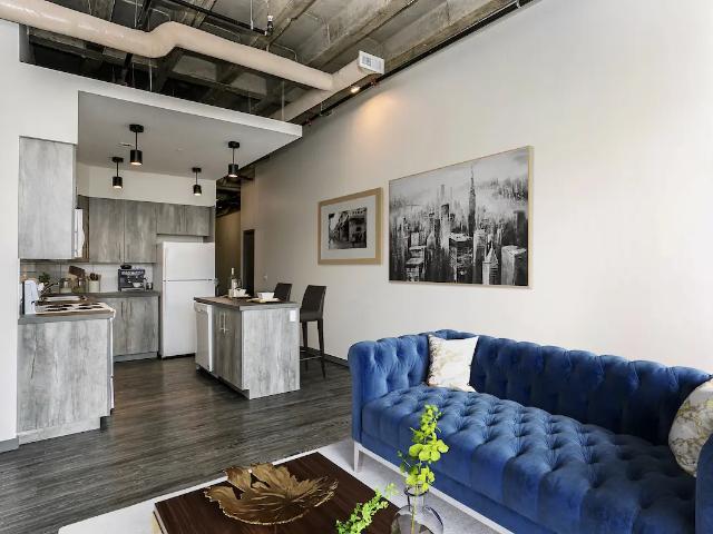 Kingsway Lofts & Apartments 1 Bedroom Apartment for Rent at 11112 101 St Nw, Edmonton, AB T5G 2A2 Spruce Avenue