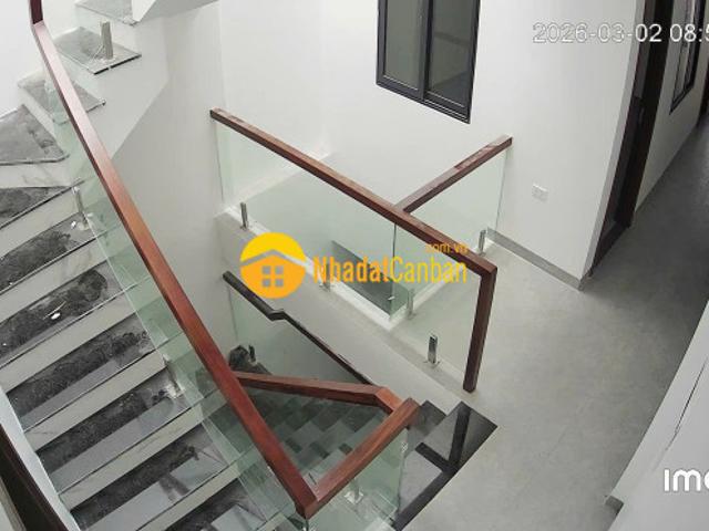 Kinh doanh đỉnh ngõ ô tô tránh gara 7 chỗ nguyễn sơn