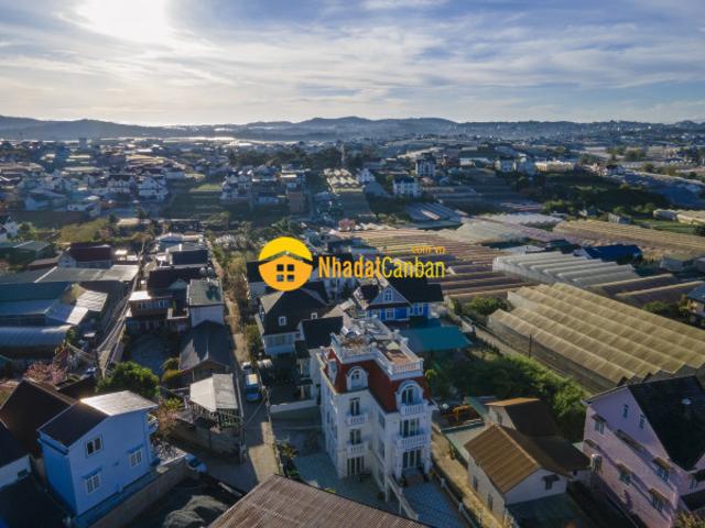 Kinh doanh khách sạn sang chảnh 10 phòng ngủ, 2 mặt tiền, đường nhựa xe hơi 16 chỗ vào tận cửa