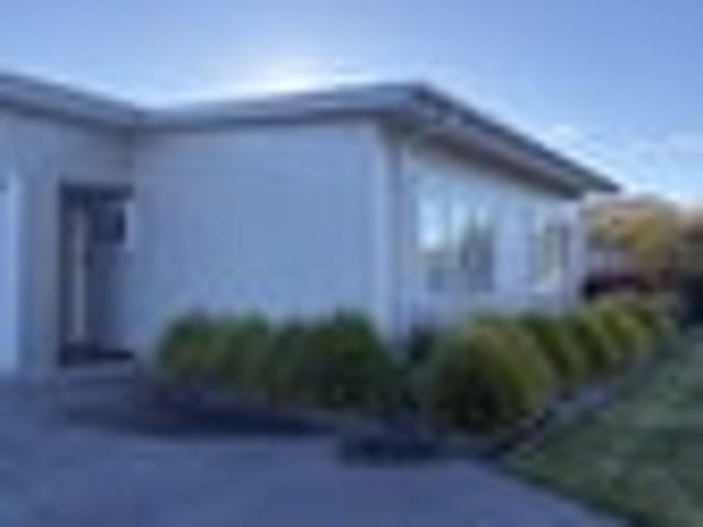 Kinloch, 2 bedrooms, $580 pw
