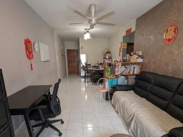 Kinrara Ria Aparment Unit for Sale