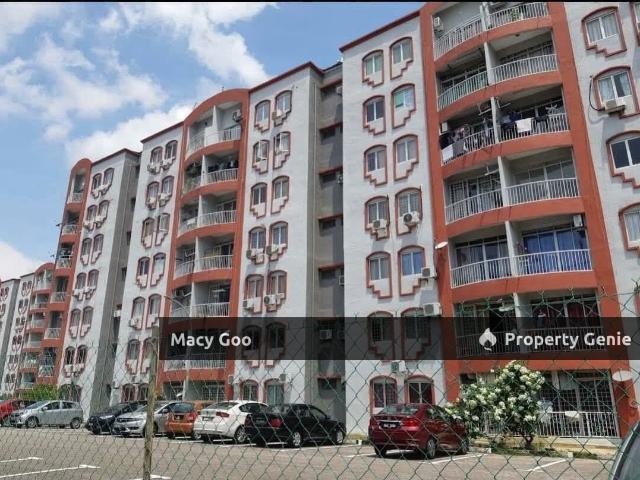 Kiara Apartment Batu Berendam