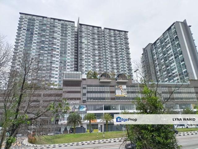 Kiara Plaza