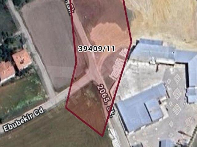 KIBRIS KÖYÜ İMARLI KONUT GETİRİLİ 200 M2 YATIRIMLIK SATILIK HİSSE ARSA