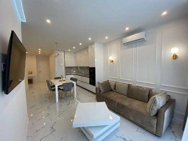 Киев, Маккейна Джона Кудри Ивана, 1, аренда трёхкомнатной квартиры долгосрочно, район Печерский