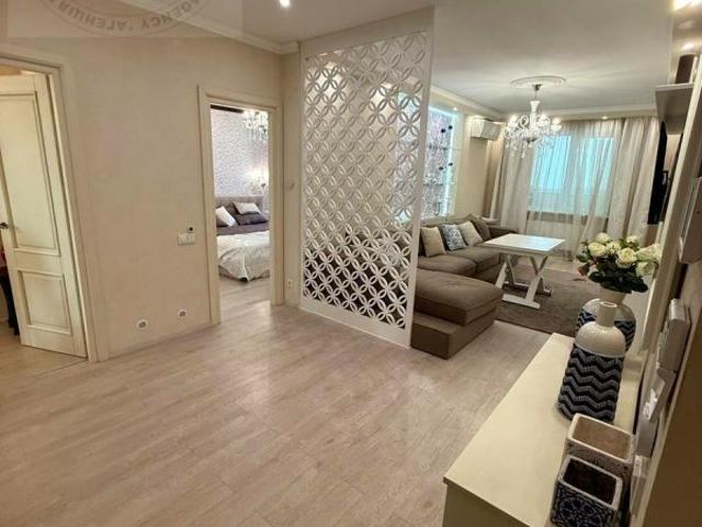 Киев, Донця, 2а, аренда трёхкомнатной квартиры долгосрочно, район Соломенский