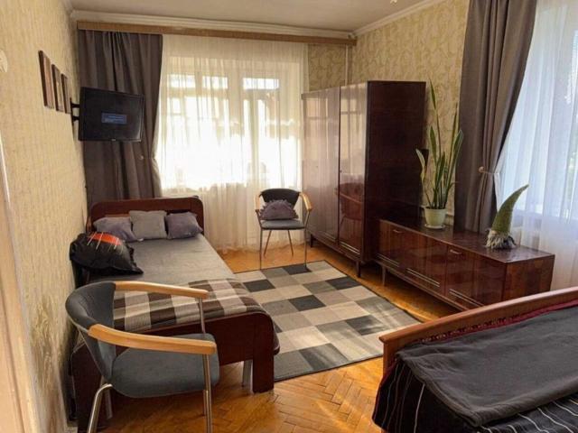 Киев, Пластова, 15, аренда однокомнатной квартиры долгосрочно, район Днепровский