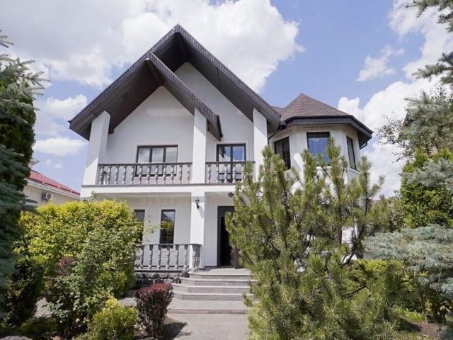 Киев,,, район Голосеевский