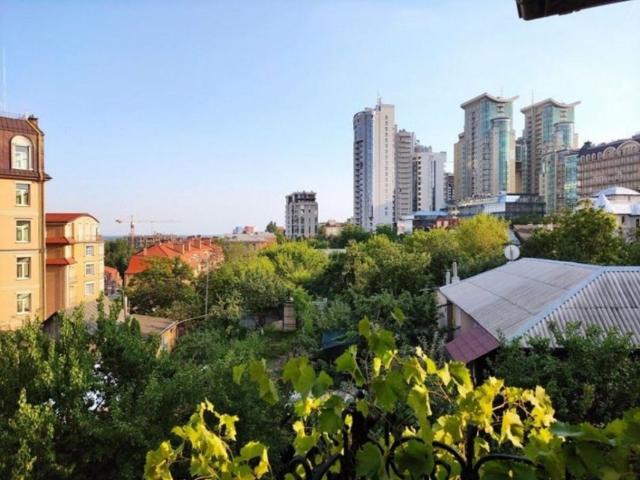 Киев,,, район Печерский