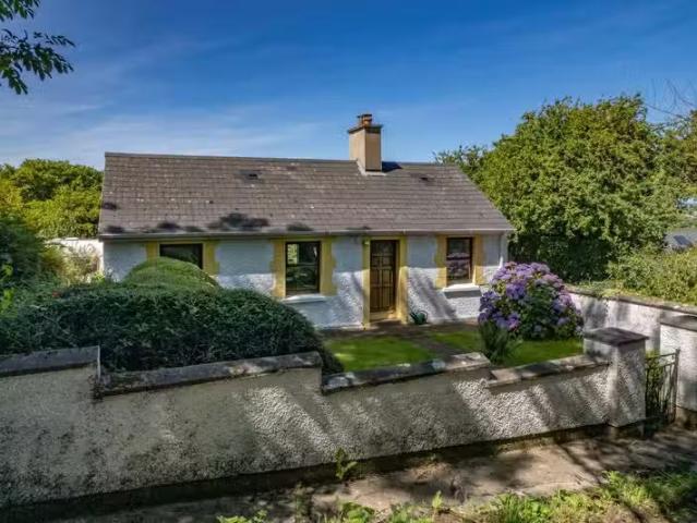 Kiely's Cottage, Clashmore, Kinsale, Co. Cork, P17R642 is for.