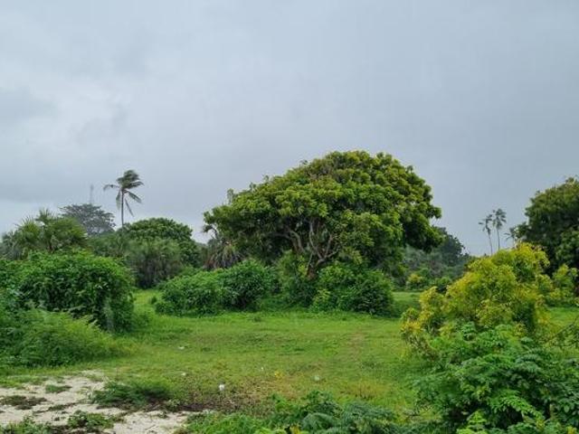Kikambala a parcel of 10 acres, Beach property on sale