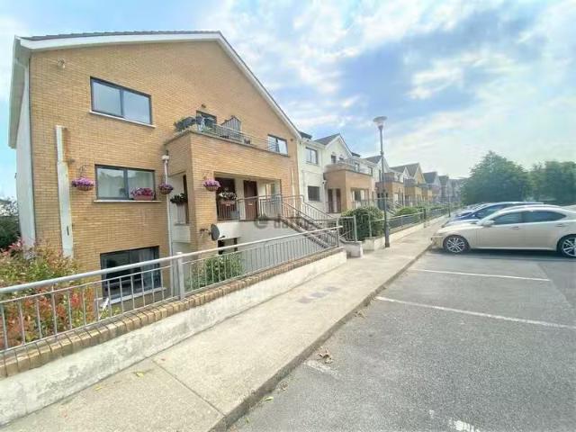 Kiltipper Gate, Tallaght, Dublin 24 is for rent