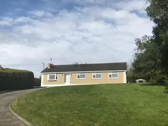 Kilbrogan, Bandon, Co. Cork is for rent