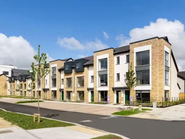 Kilcarbery Grange, Kilcarbery Grange, Kilcarbery, Dublin 22 is.