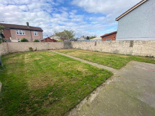 Kilcarrig Avenue, Tallaght, Dublin 24