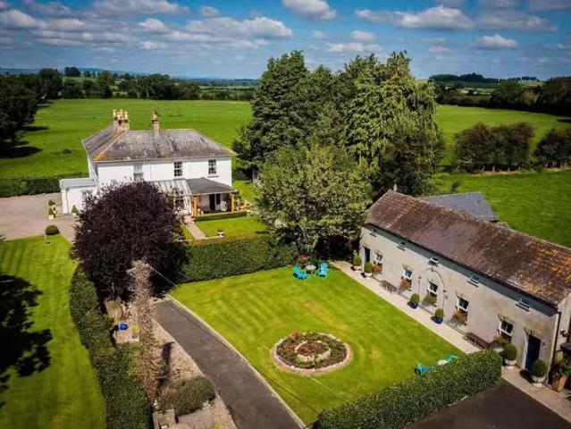 Kilfeacle House, Churchquarter, Golden, Co. Tipperary, E34DR72.