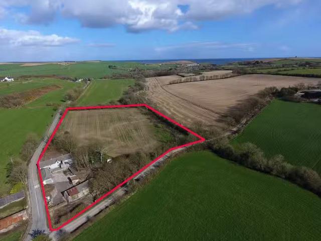 Killeen Cottage, Roberts Cove, Minane Bridge, Co. Cork, P17YH2.