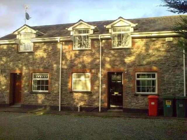 Killeens Cross, Killeens, Co. Cork is for rent
