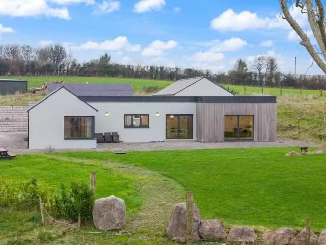 Killinure, Glasson, Athlone, Co. Westmeath, N37EH67 is for sale