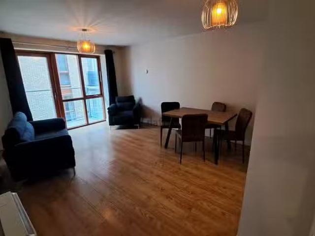 Kilmainham Bank, Emmet Road, Kilmainham, Dublin 8 is for rent