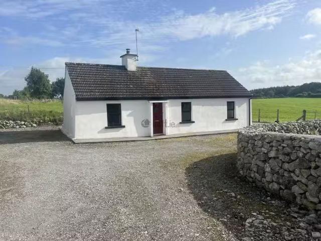 Kilmeen, Loughrea, H62 HY53, Loughrea, Co. Galway is for rent