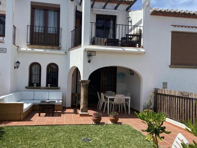 Kilómetro frente al mar: vivienda unifamiliar de primera lín. 250m² Jávea Xabia