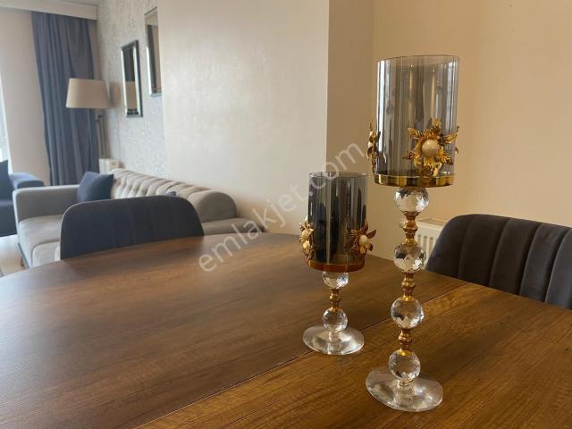 Kiptaş Venezia Mega Satılık 2+1 Boş Daire. full Eşyalı Güzel
