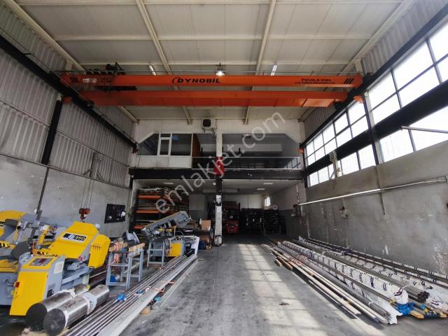 Kiralık Özpetek Köşe, Vinçli Dükkan, Toplam 300 M2 Edge
