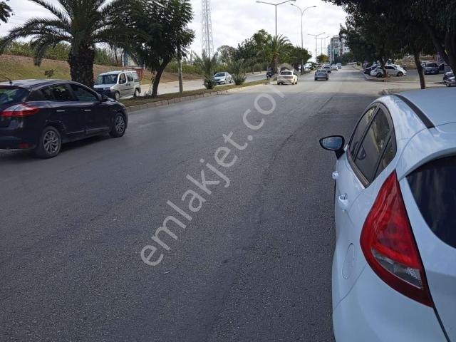 Kiralık Aylık 40,000tl İşyeri Ofis Mağza Dükkan 40m2 Zemin+40m2 Bodrum Bulvar Üzeri Medline Karşısı