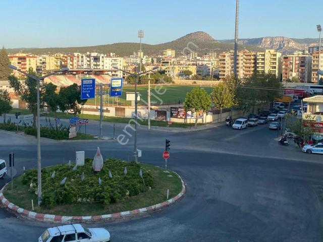 Kiralık 200m2 İşyeri Silifke/keklik Heykeli Karşısı