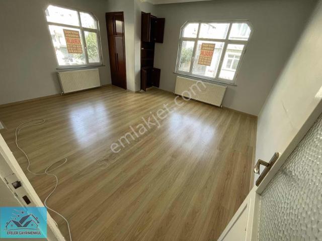 Kiralık Cebeci Mah 3+1 Köşe Daire Cuma Pazarın Üst Tarafında