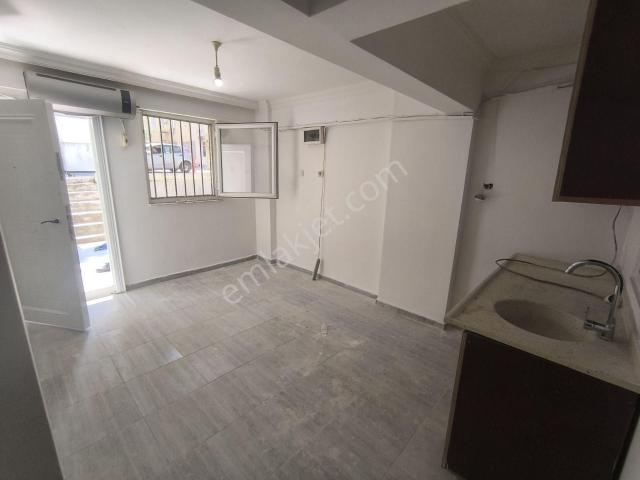 Kiralık Dükkan Dokuma Cadde Yakını