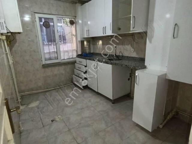Kiralık Daire Bahçe Katı Aileye Uygundur