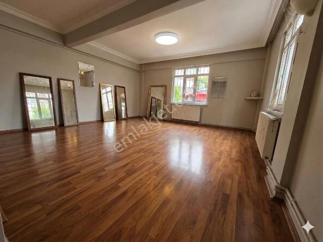 Kiralık Daire Bekara Uygun Pendik Esenyalı Mahallesi