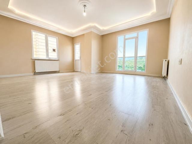 Kiralık Daire Pendik Esenyalı Mahallesi