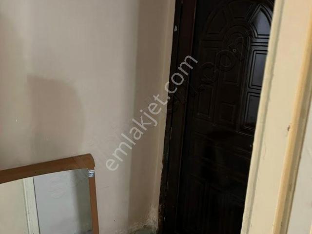 Kiralık Daire 1+1 Y.bodroum Mevlanakapı Hacıevliya Cami Sok