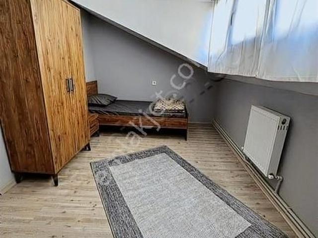 Kiralık Eşyalı Erkek Apart
