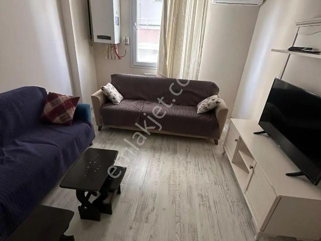 Kiralık Ful Eşyalı 1+1 Daire`miz Merkezi Konumda Kalmakta