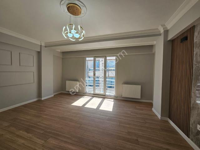 Kiralık Kıraç Battalgazi Mah'de 2+1 105 M² Balkonlu Sıfır Arakat