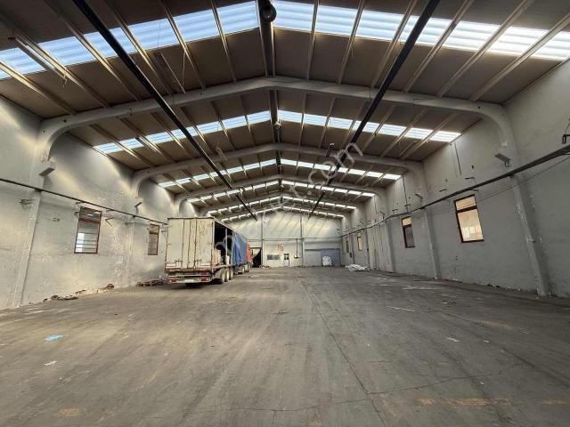 Kiralık Sancaktepe 1350 M2 Depolama Ve İmalathane