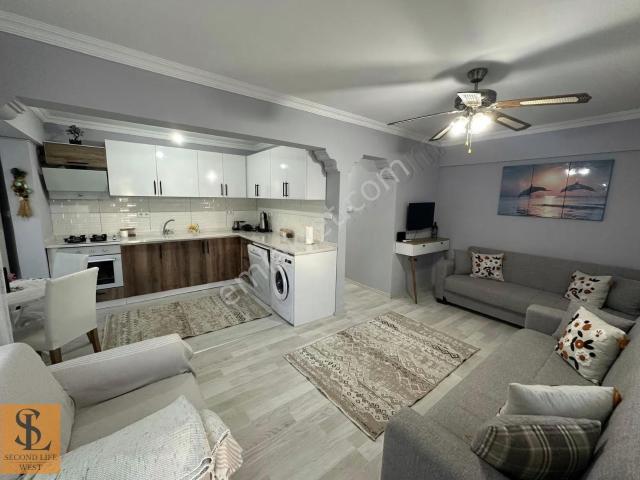 Kiralık Sarımsaklıda Plaja 250 M | Eşyalı 1+1 | Balkon Bahçe