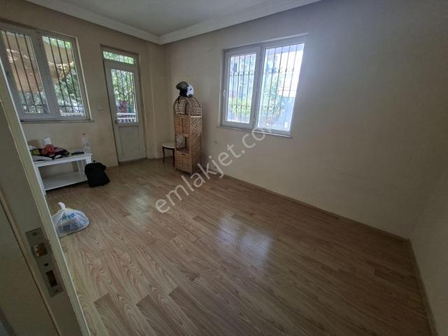 Kiralık Temonpaşa Mh 2+1 Daire Yüksek Giriş 80 M2