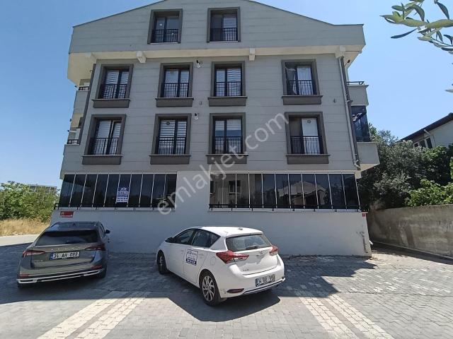 Kiralık 1+1 Daire Adliye Arkasında, Avantajlı Konumda!