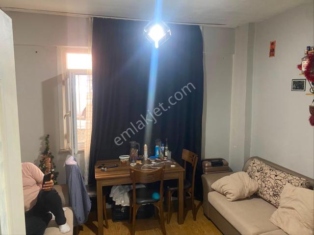 Kiralık 1+1 Giriş Kat Kiralık Daire