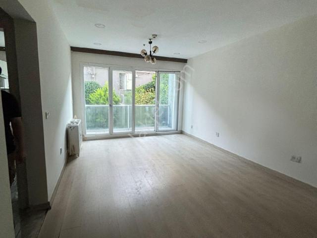 Kiralık 2+1 Masrafsız Daire – Site İçerisinde