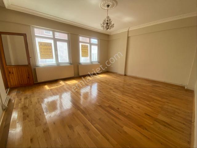Kiralık 2+1 Daire – Celaliye’de Merkezi Konumda